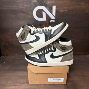 Jordan 1 Retro High Dark Mocha Size 8.5 (Pre-Owned) - Image 1