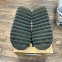 Dark Onyx Yeezy Slide (USED)