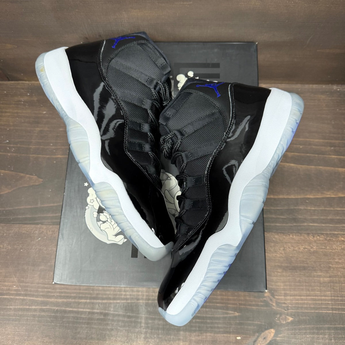 Jordan 11 Retro Space Jam (2016) - Image 2