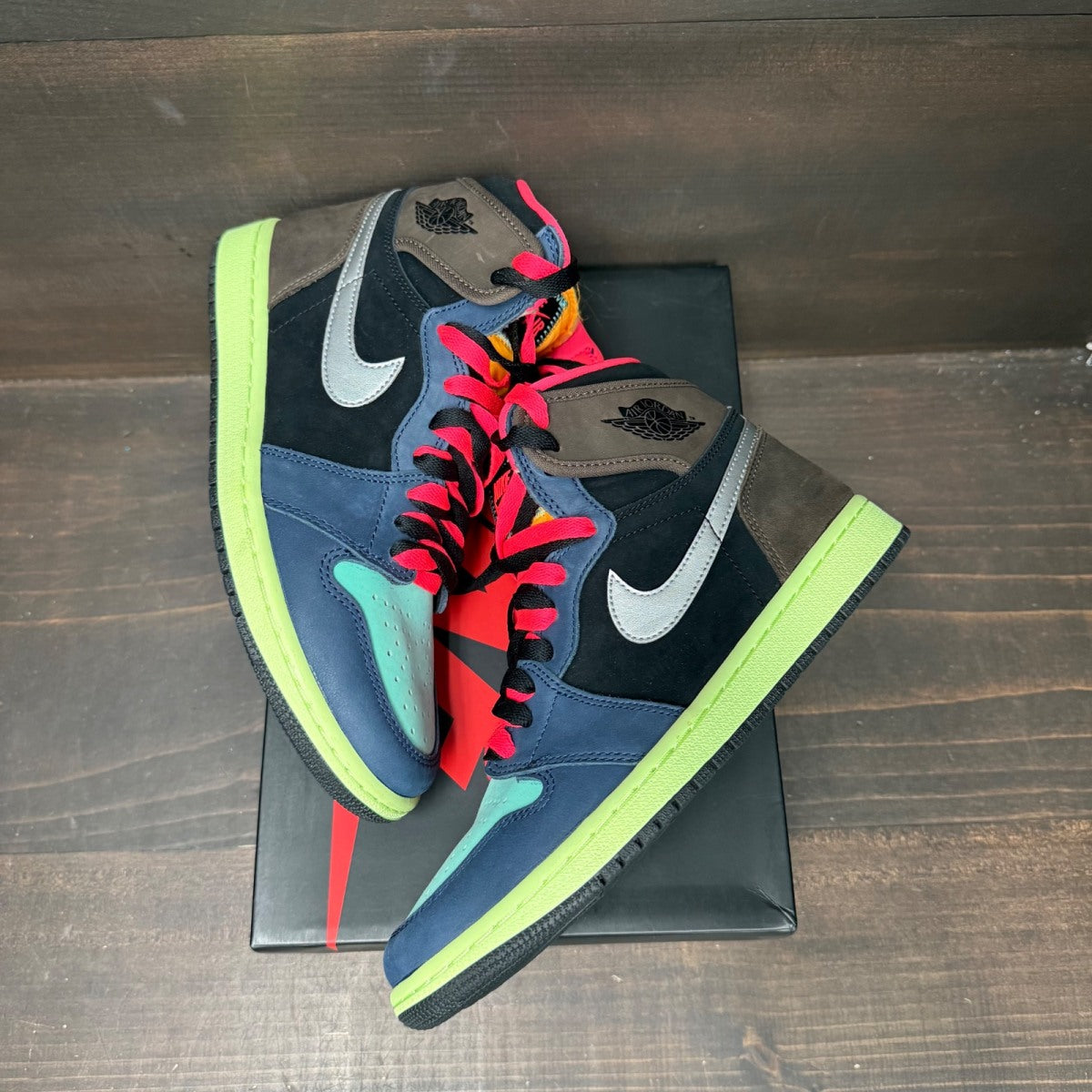 Jordan 1 Retro High Tokyo Bio Hack - Image 4