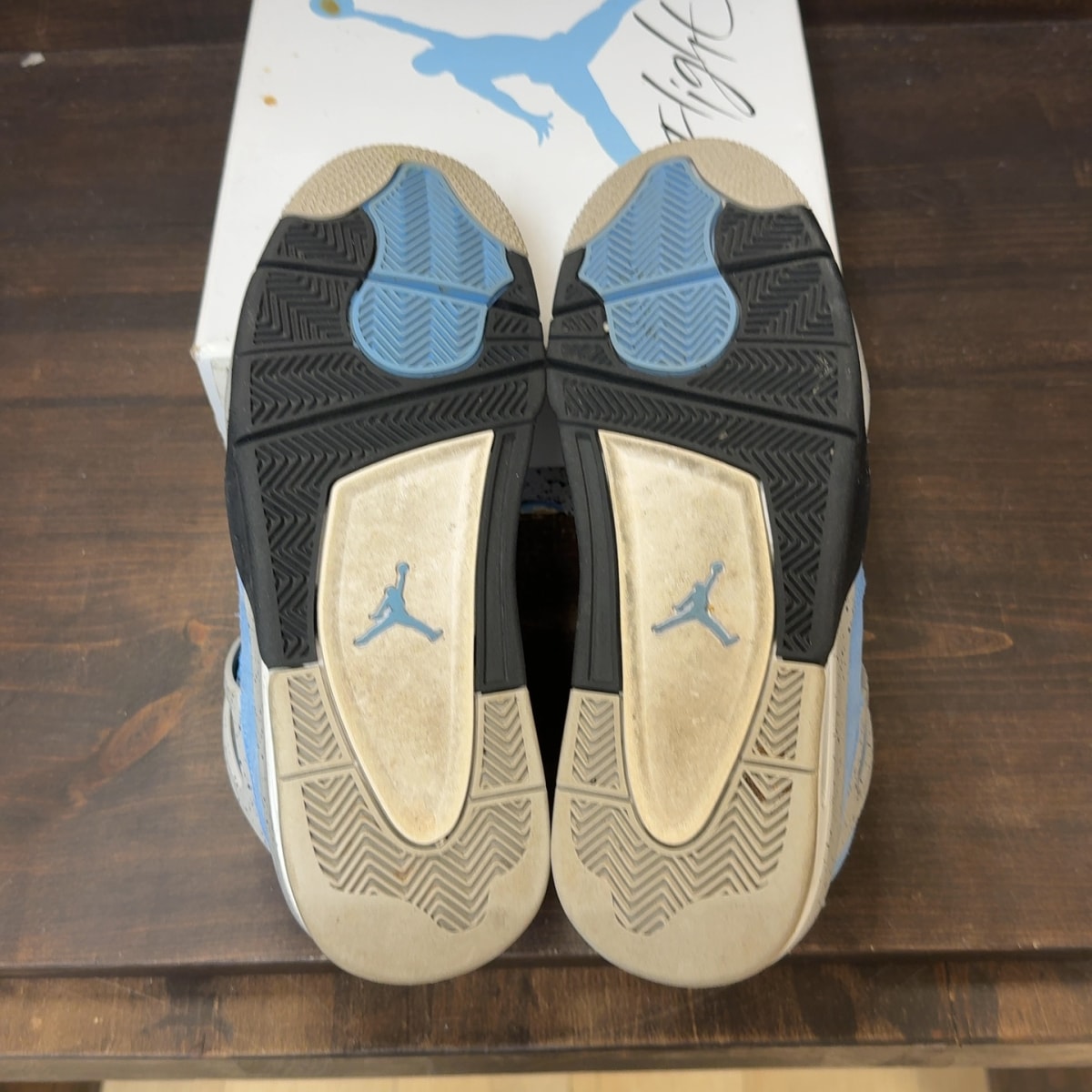 Jordan 4 Retro University Blue - Image 8