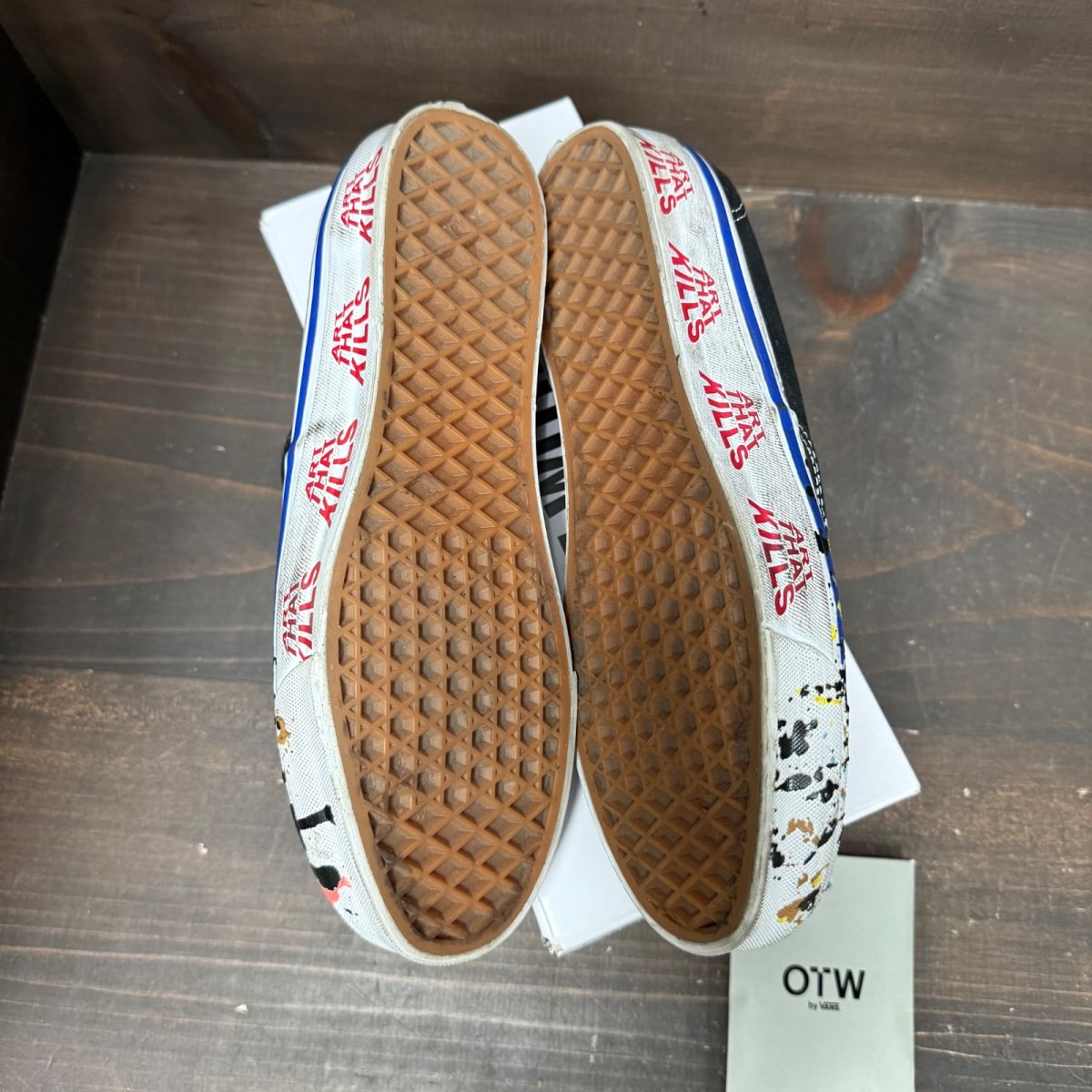 Vans Authentic Reissue 44 Gallery Dept. Art That Kills Black - Image 8