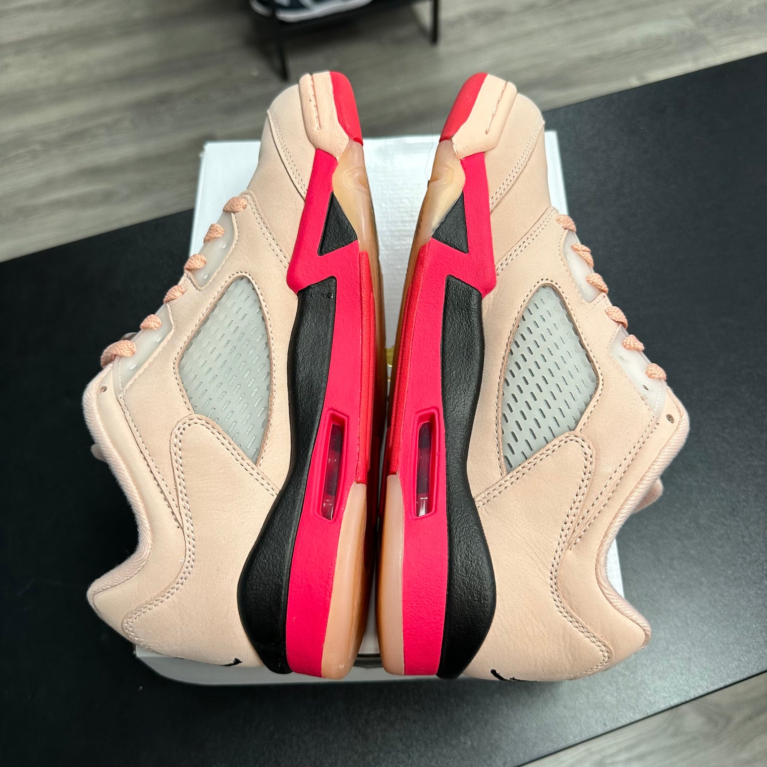 (W) Girls That Hoop Jordan 5 Low