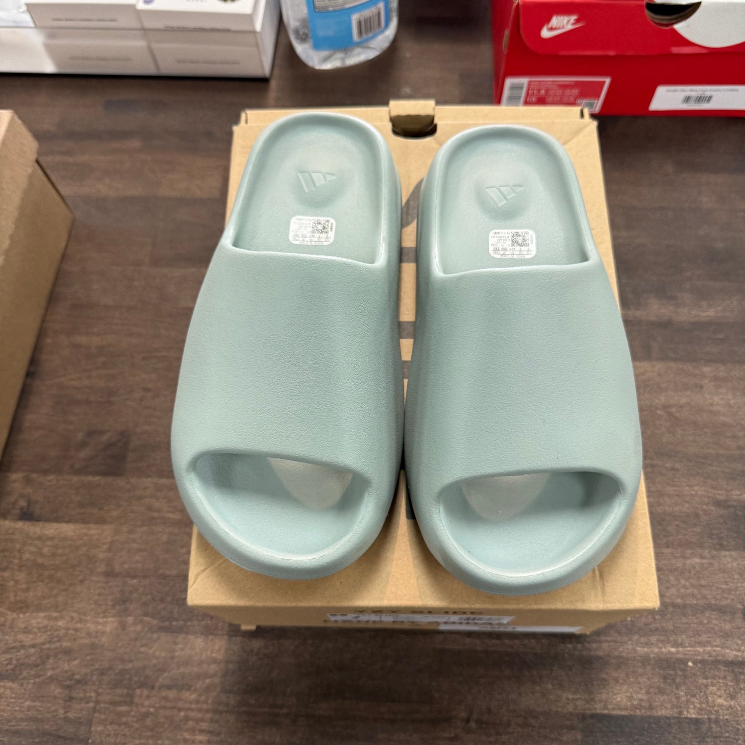 Salt Yeezy Slide (USED)