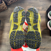 Pacific Moss Nike Zoom Vomero 5 (USED)