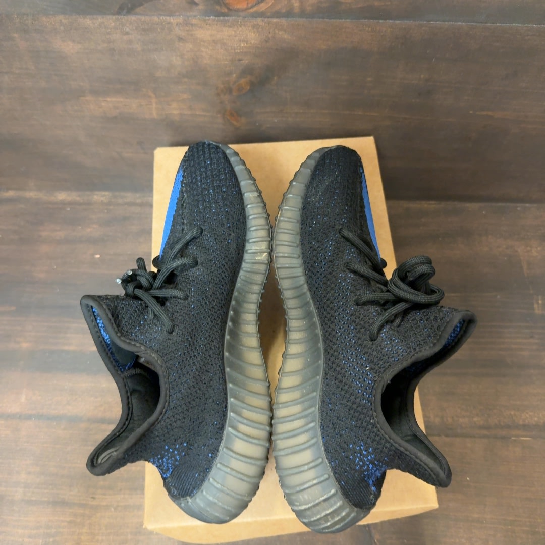 adidas Yeezy Boost 350 V2 Dazzling Blue Size 7.5 (Pre-Owned) - Image 6