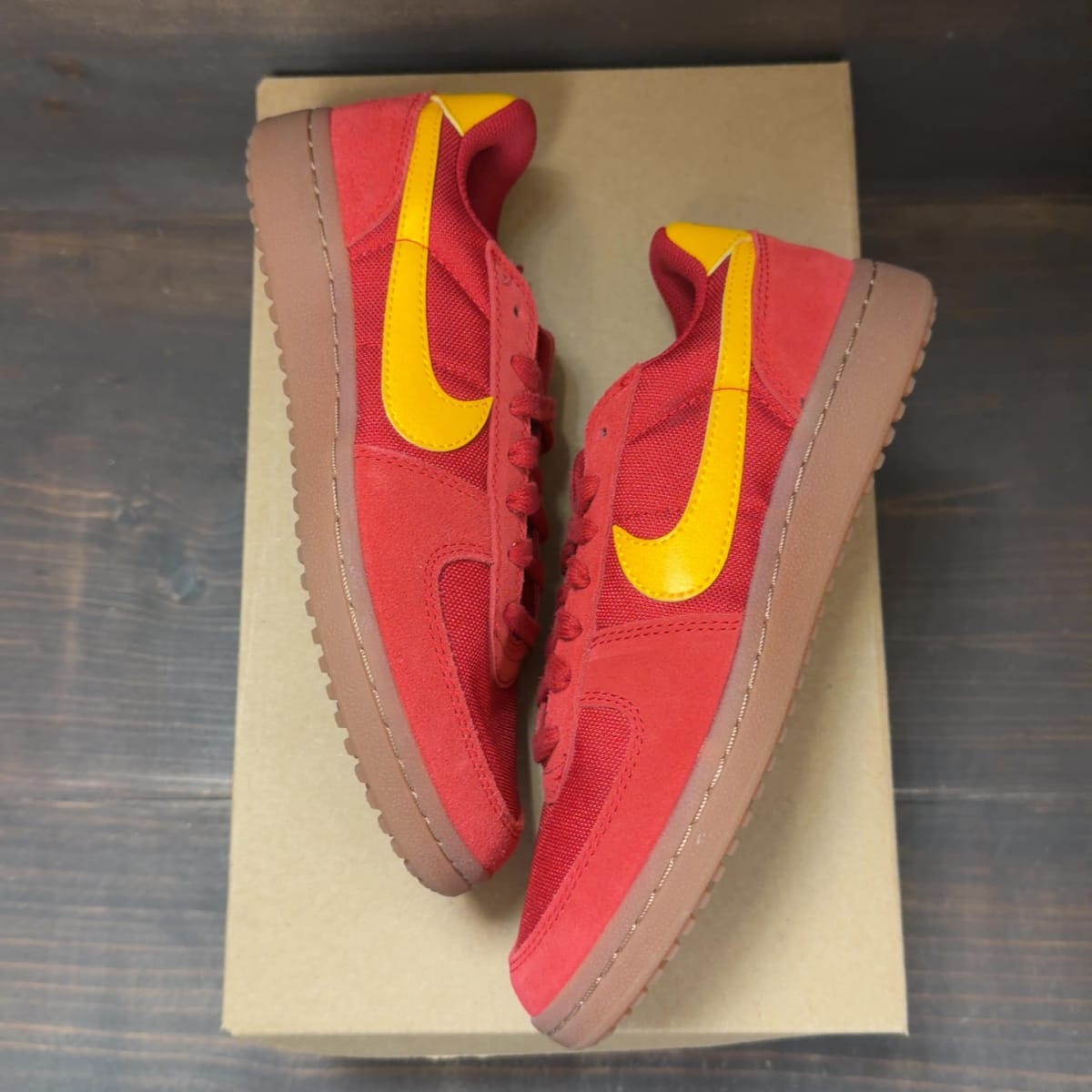 Nike Field General Gym Red Gum Medium Brown Team Gold (GS) Size 6Y (Pre-Owned) - back