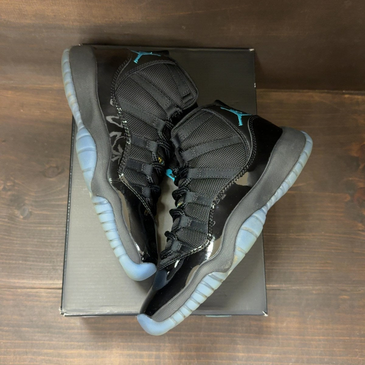 Jordan 11 Retro Gamma Blue (2025) (GS) - Image 2