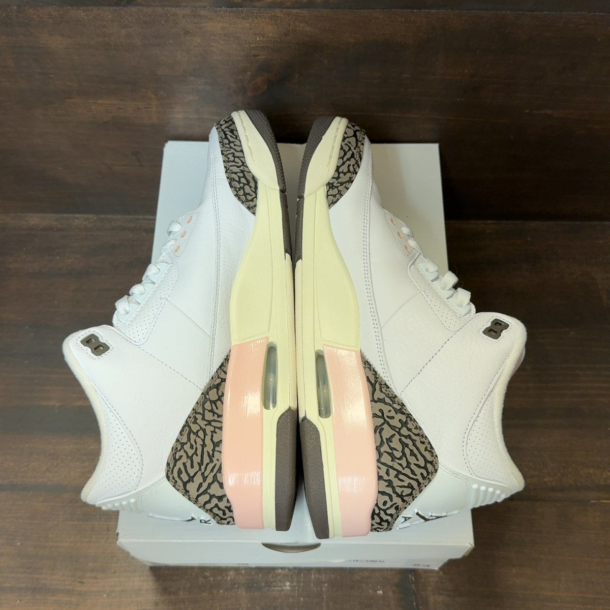 Jordan 3 Retro Neapolitan Dark Mocha (Women's) - Image 6