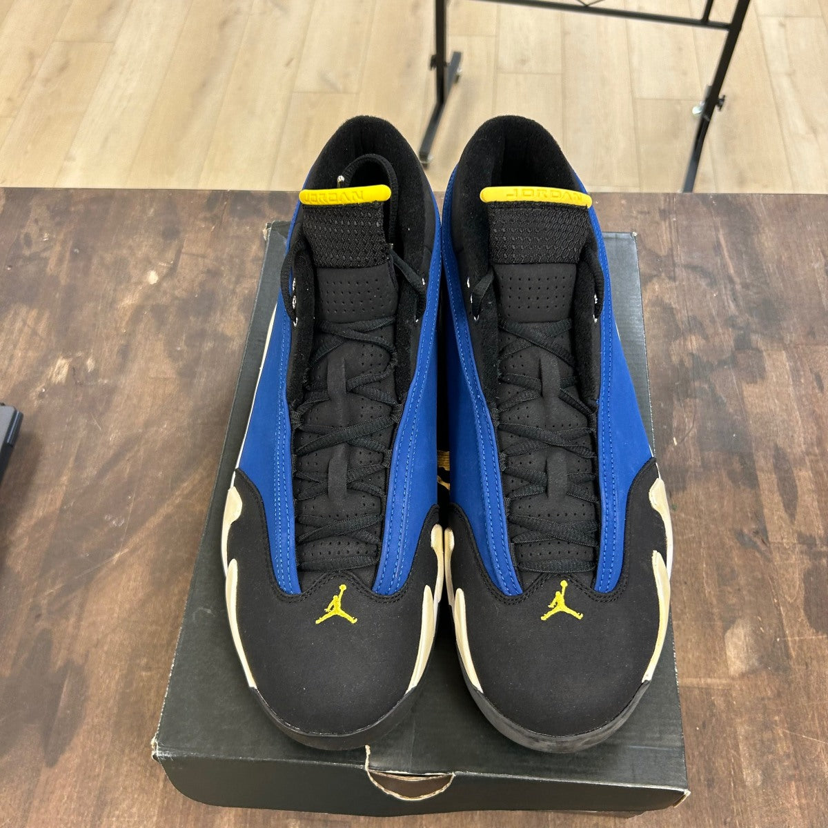 Jordan 14 Retro Low Laney (2015) Size 13 (Pre-Owned) - Image 2