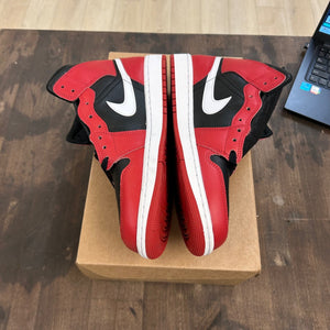 Jordan 1 Mid Gym Red Black White (2024) Size 10 (Pre-Owned) - Image 3