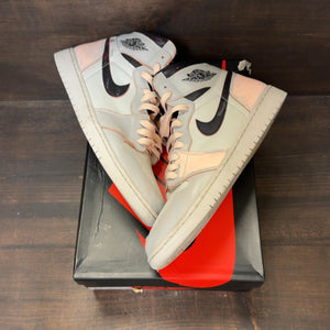 Jordan 1 Retro High OG Defiant SB NYC to Paris - Image 2