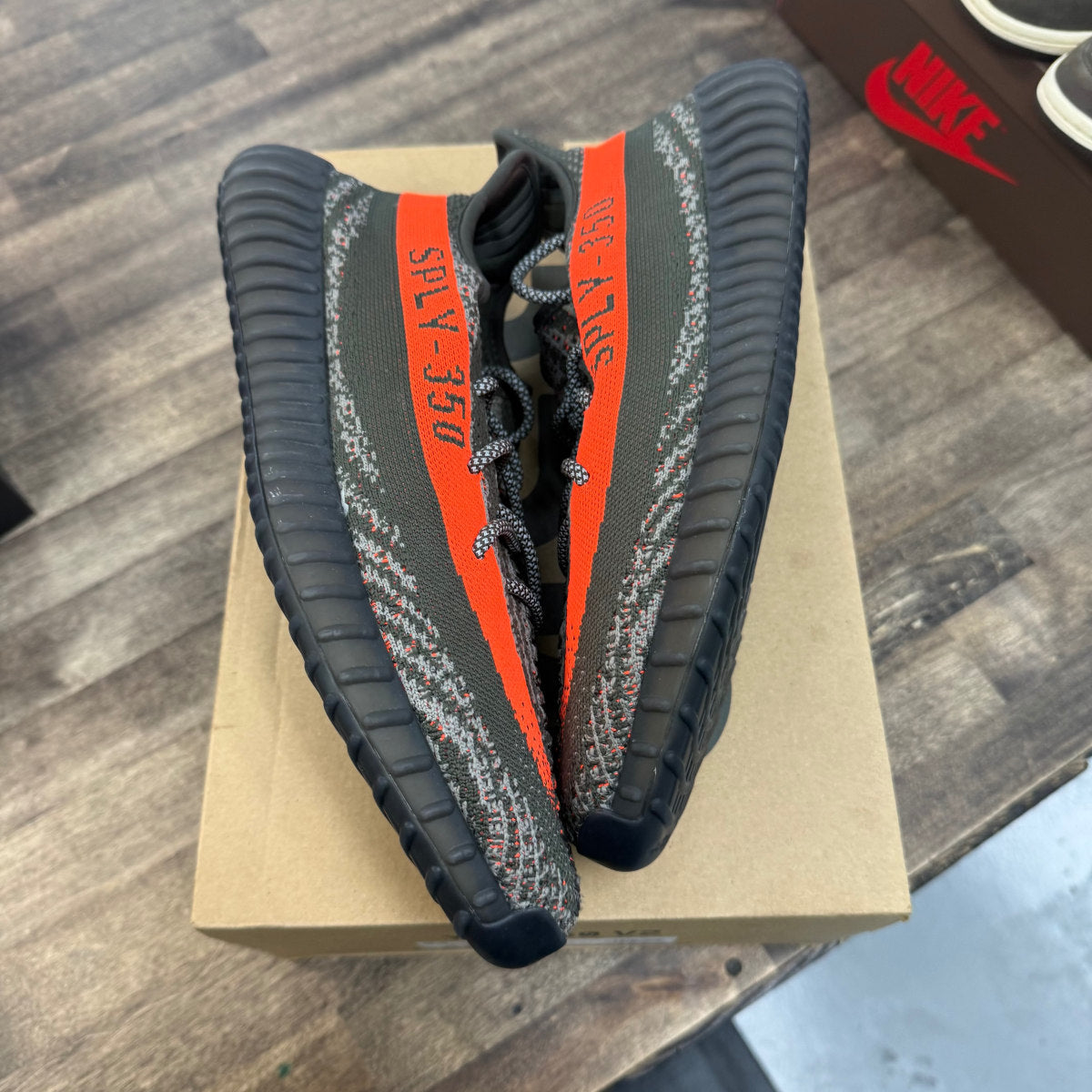 adidas Yeezy Boost 350 V2 Carbon Beluga - Image 2
