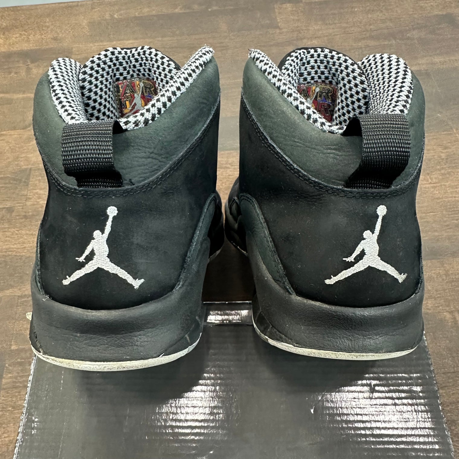 Stealth Jordan 10 Retro (USED)