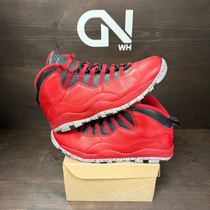 Jordan 10 Retro Bulls Over Broadway Size 11 (Pre-Owned) - Image 1