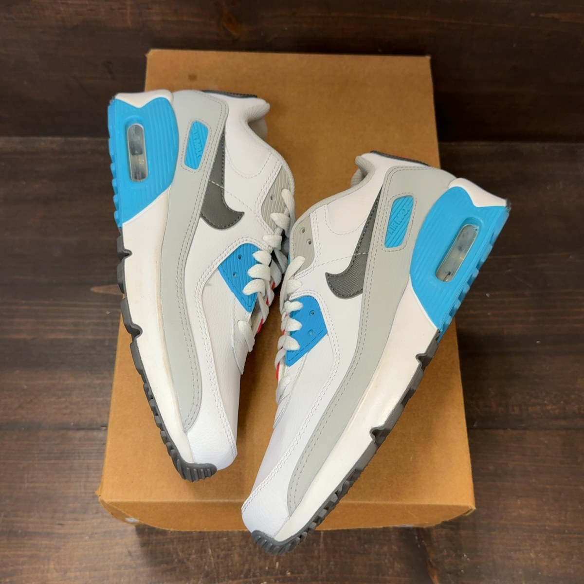 Nike Air Max 90 Leather White Chlorine Blue (GS) Size 6Y (Pre-Owned) - Image 2