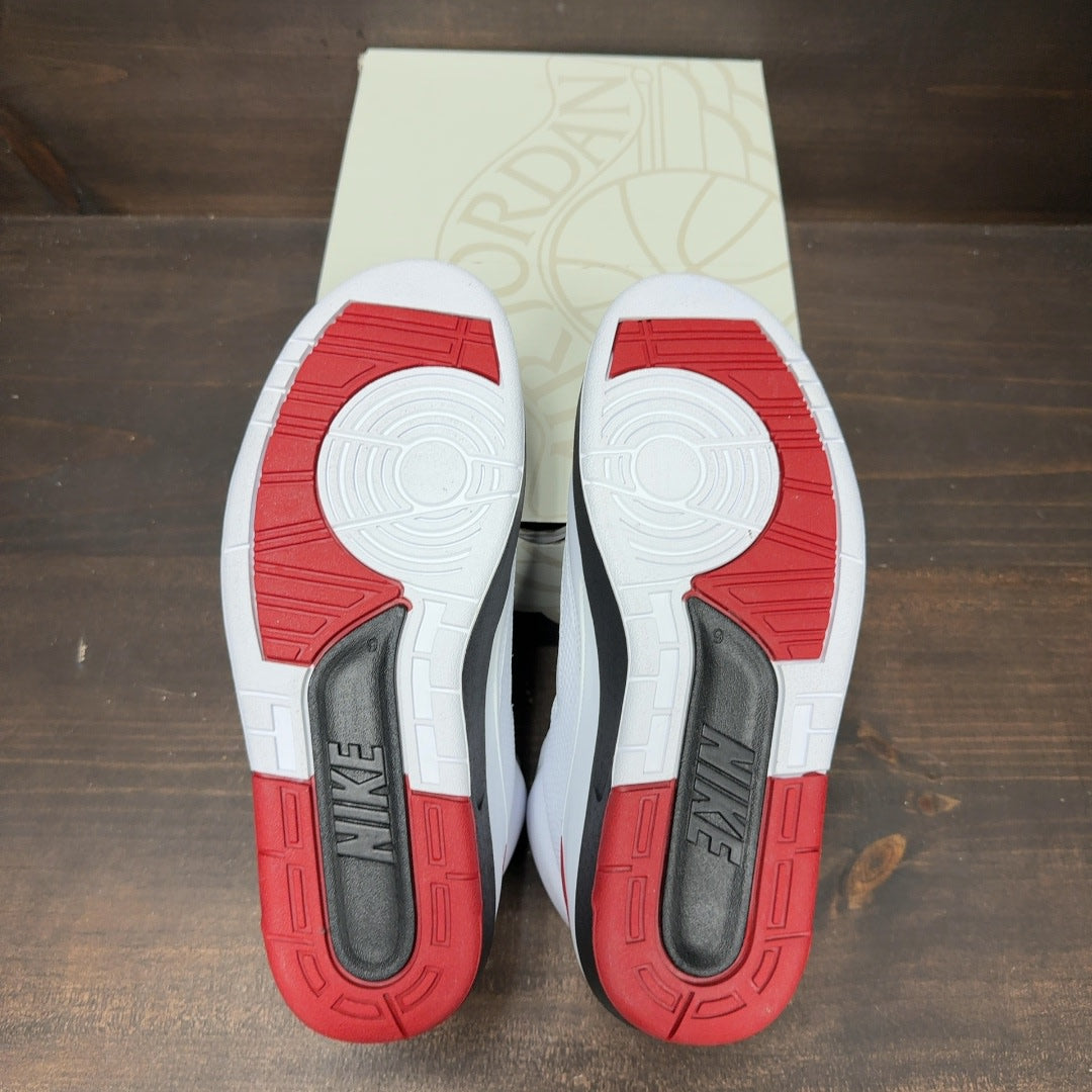 Jordan 2 Retro OG Chicago (2022) - Image 6