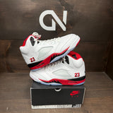 Jordan 5 Retro Fire Red Black Tongue (2025) Size 9 (Pre-Owned)