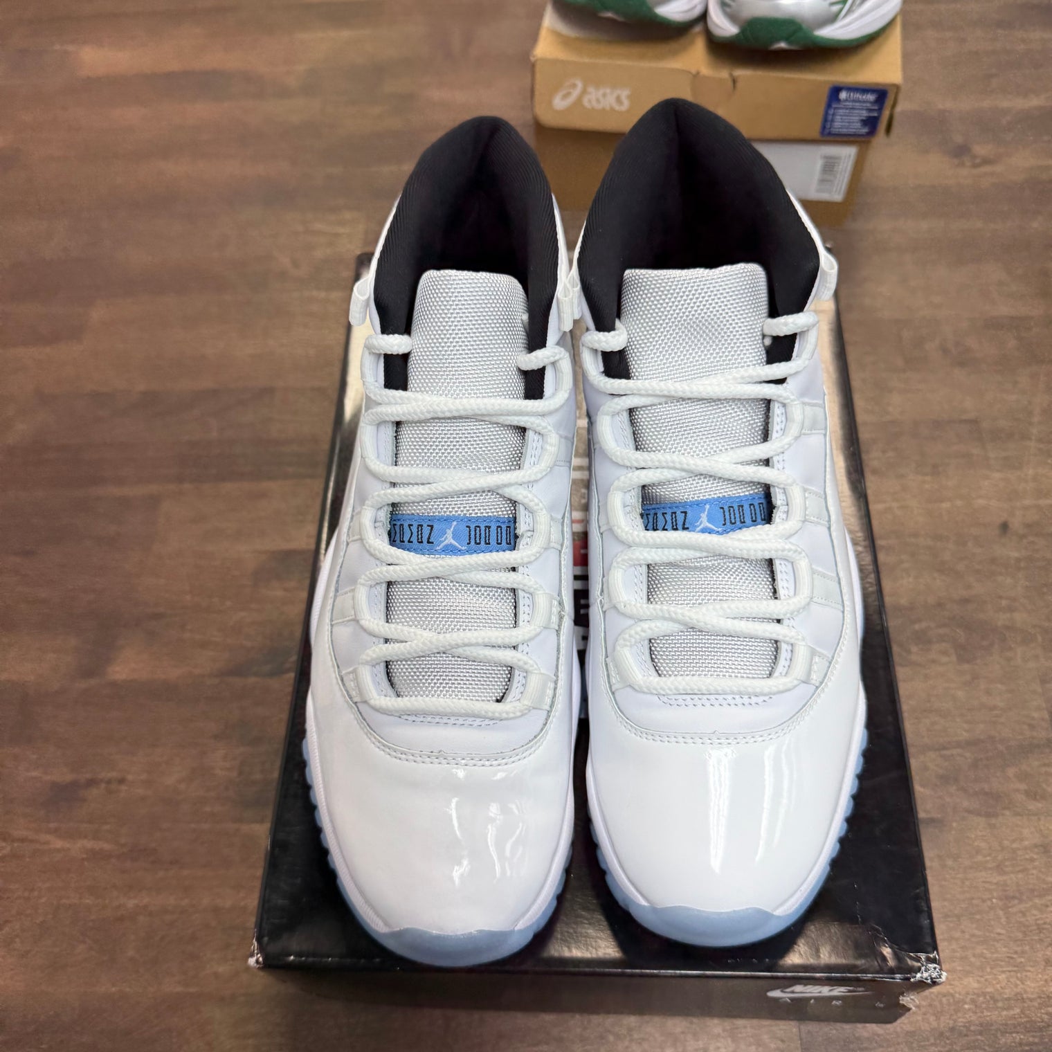 Legend Blue Jordan 11 (2024) (USED)