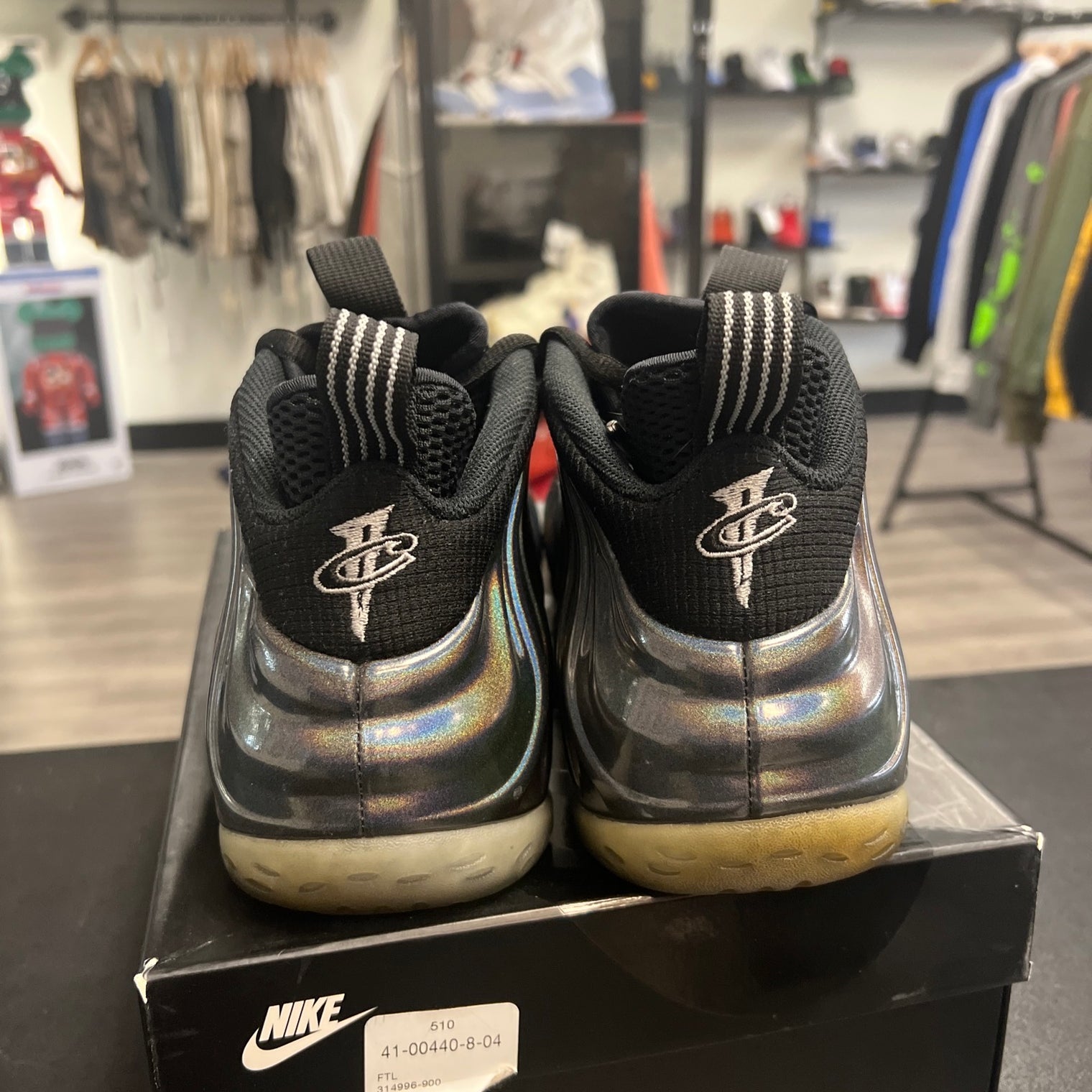Hologram Foamposite (USED)