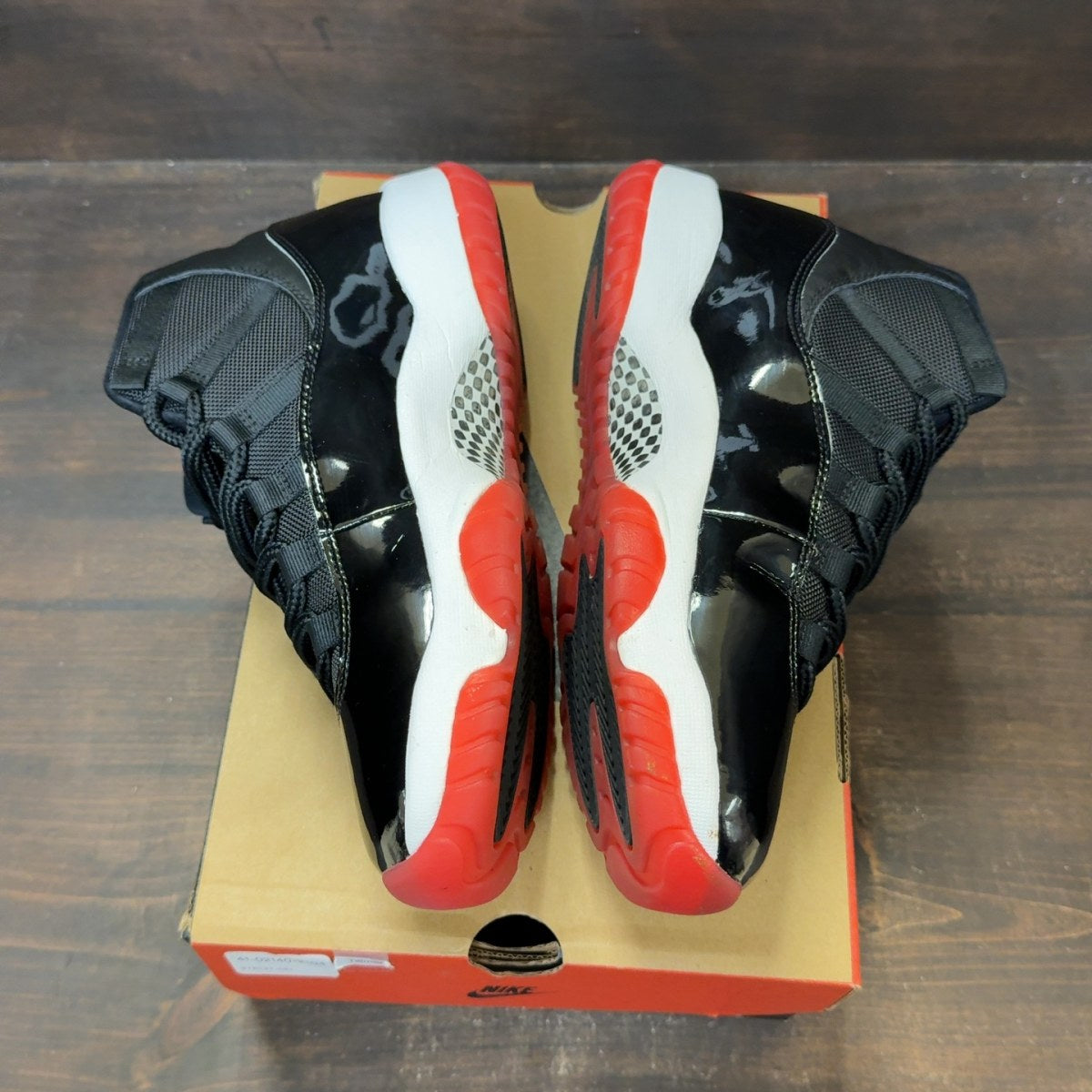Jordan 11 Retro Playoffs Bred (2019) - Image 4