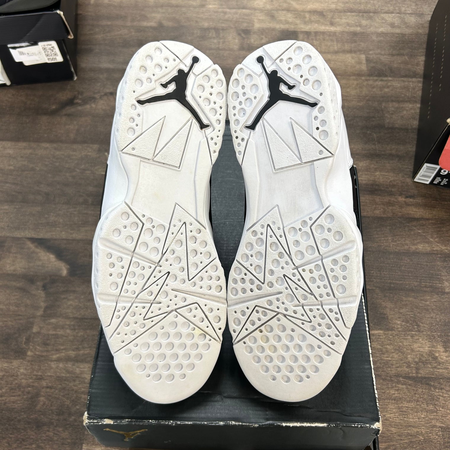 Championship Pack Champagne Jordan 7 Retro (USED,Damaged Box)