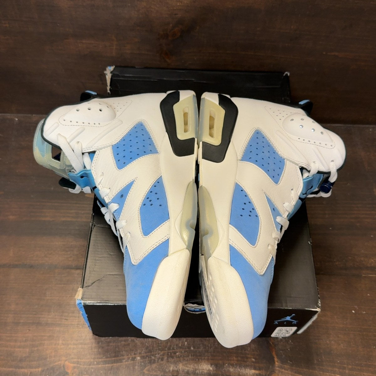 Jordan 6 Retro UNC White Size 13 (Pre-Owned) - Image 4