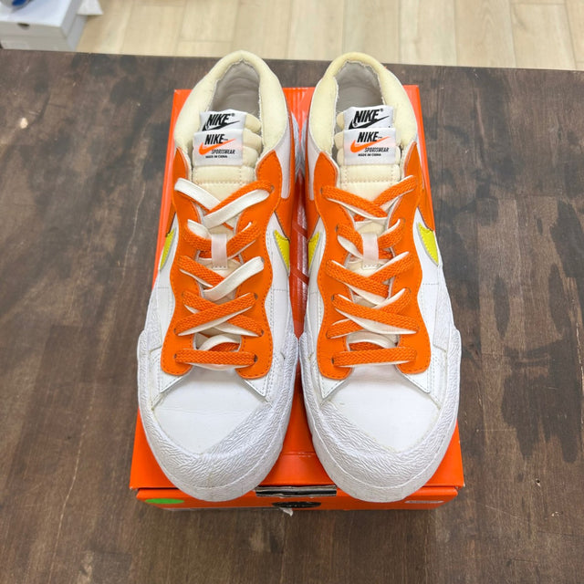 Nike Blazer Low sacai White Magma Orange - Image 2