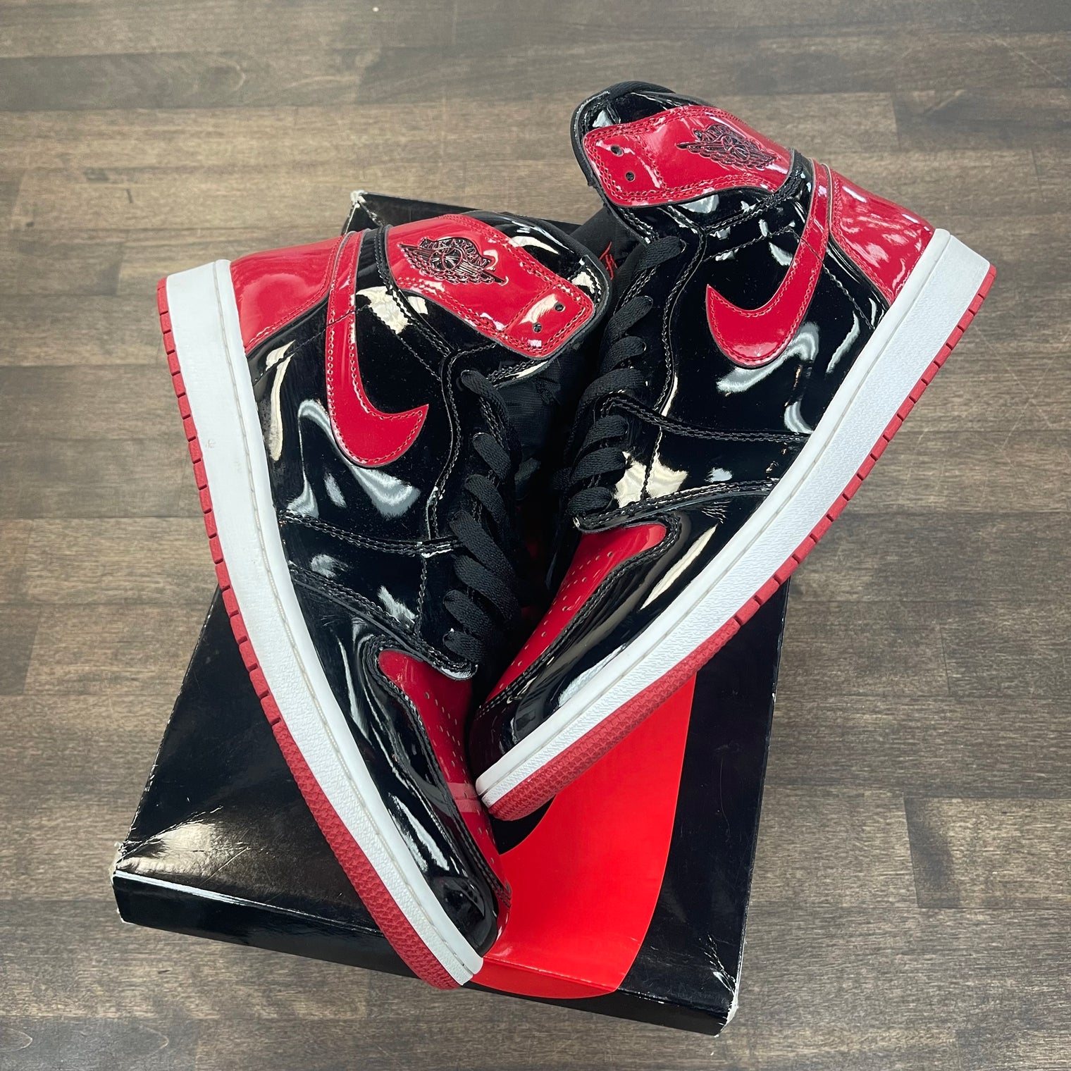 Patent Bred Jordan 1 High (USED)