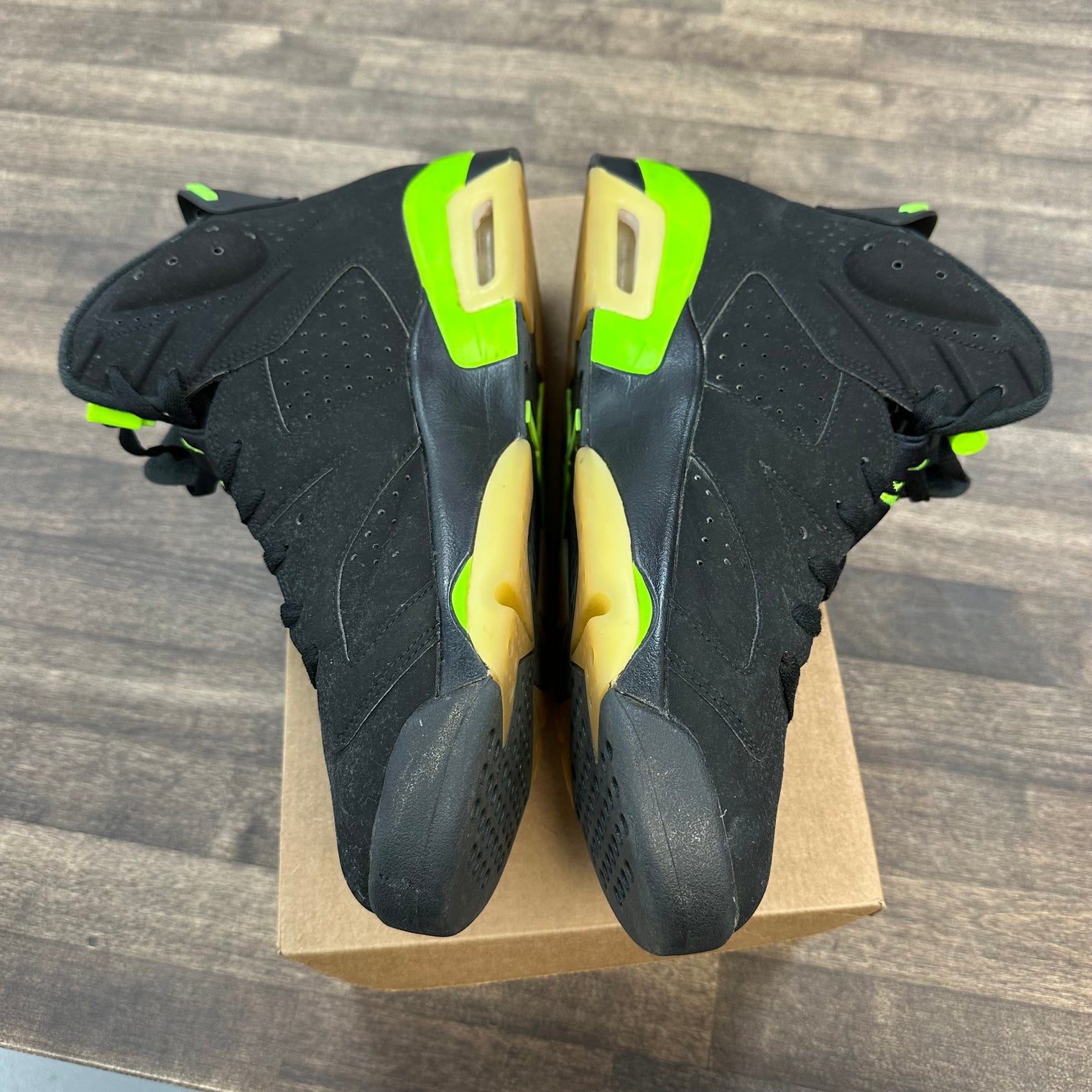 Electric Green Jordan 6 (USED, No Box)