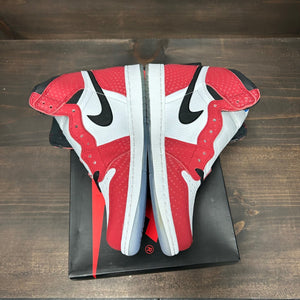 Jordan 1 Retro High Spider-Man Origin Story Size 10.5 (Pre-Owned) - Image 4