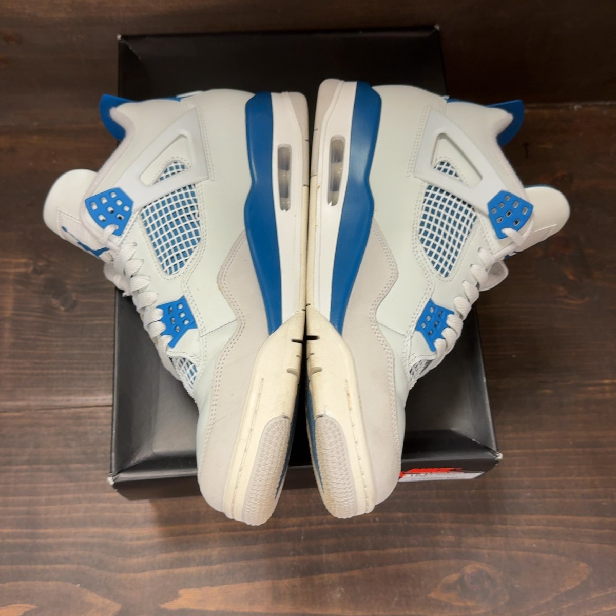 Jordan 4 Retro Military Blue (2024) - Image 4