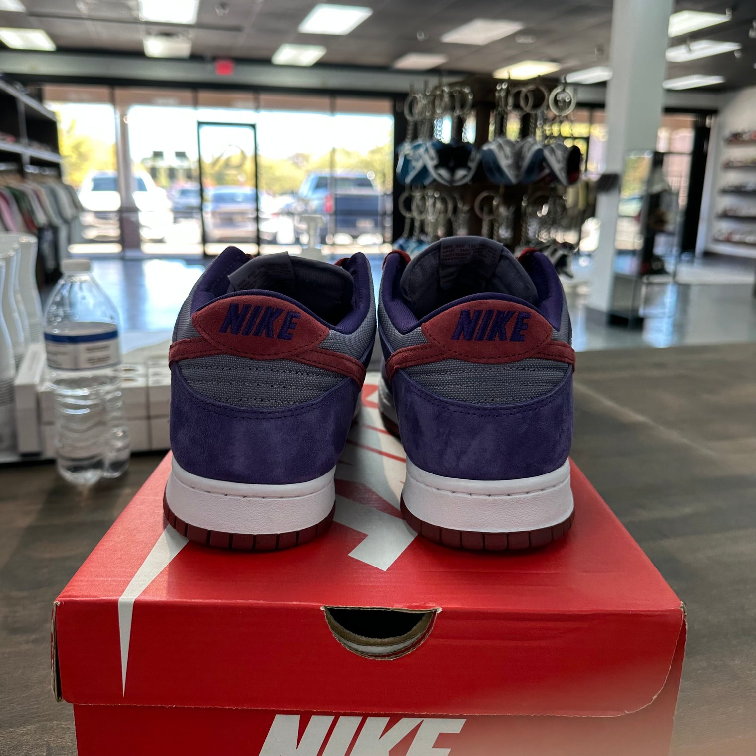 Plum Nike Dunk Low (USED)