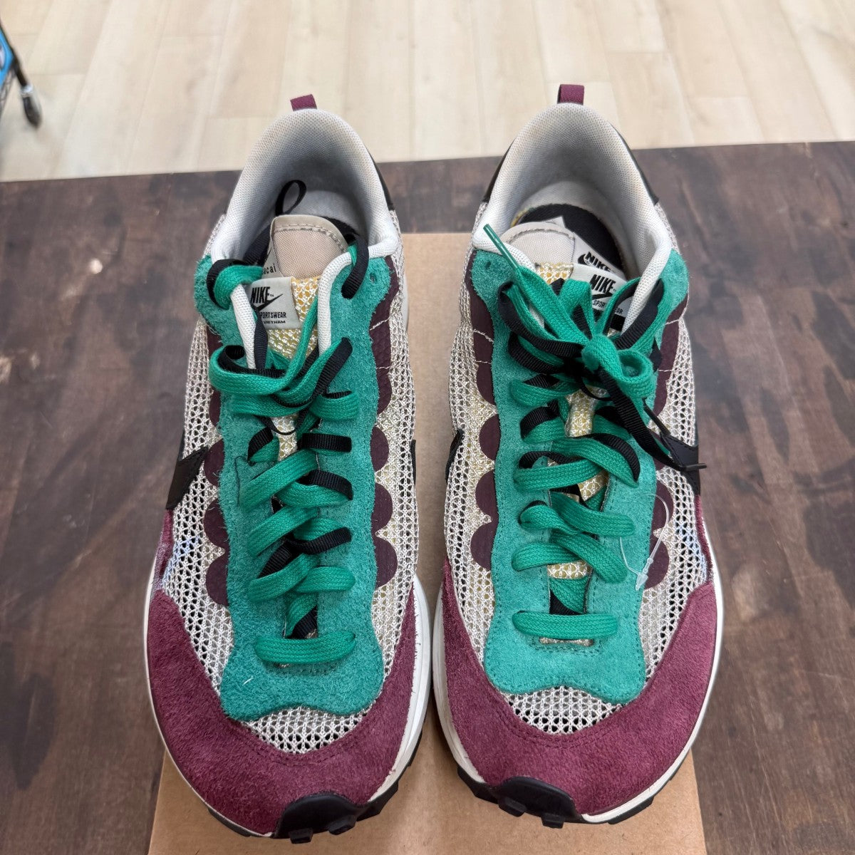 Nike Vaporwaffle sacai Villain Red Neptune Green Size 12 (Pre-Owned) - Image 2