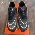 Nike Streakfly Black Metallic Gold Grain - Image 5