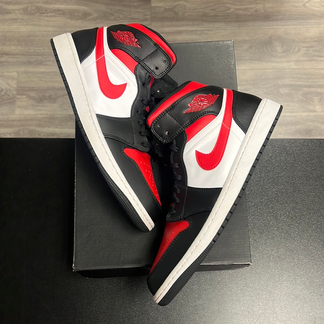 Jordan 1 Mid White Black Red (lightly worn)