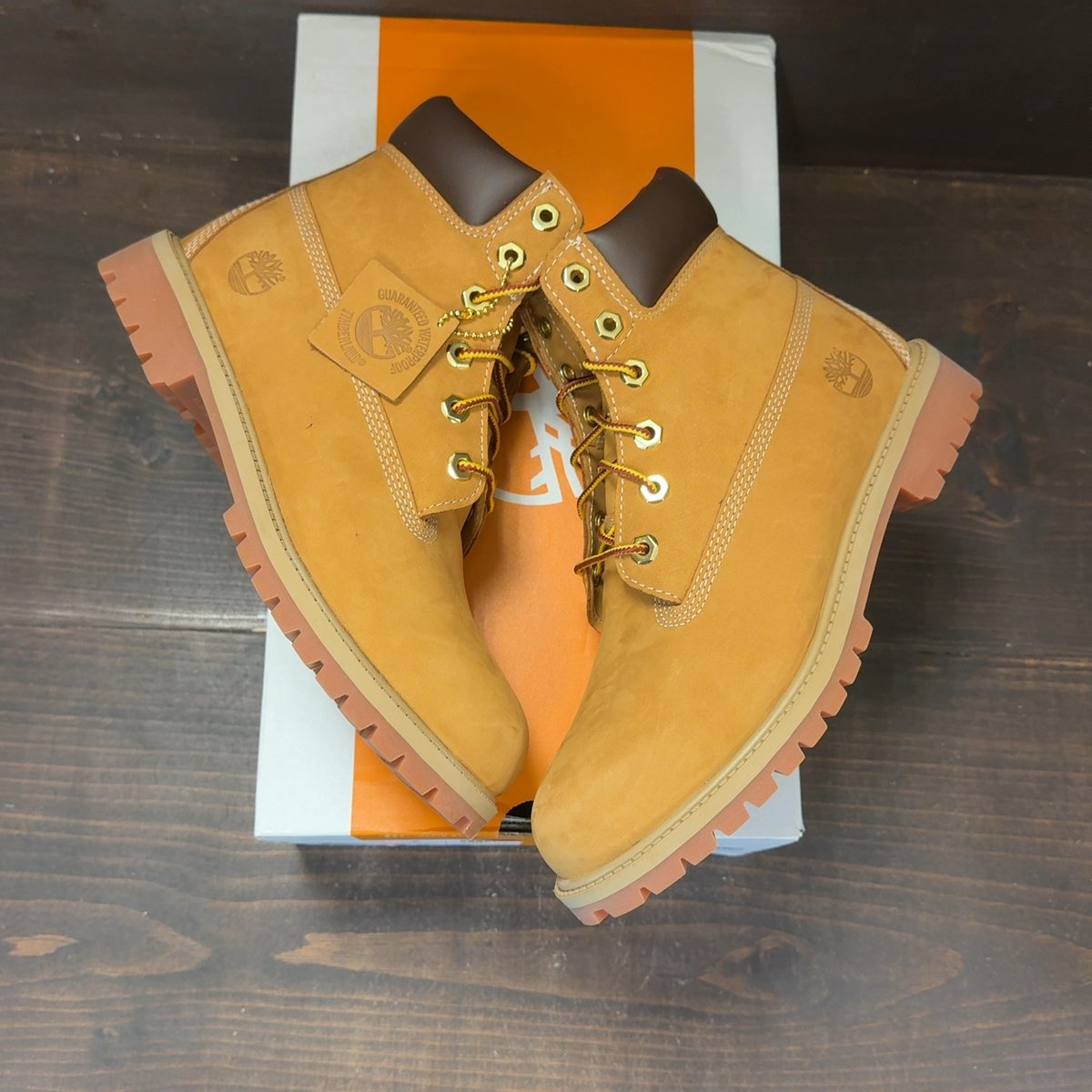 Timberland 6" Boot Wheat (GS) Size 7Y (Pre-Owned) - back
