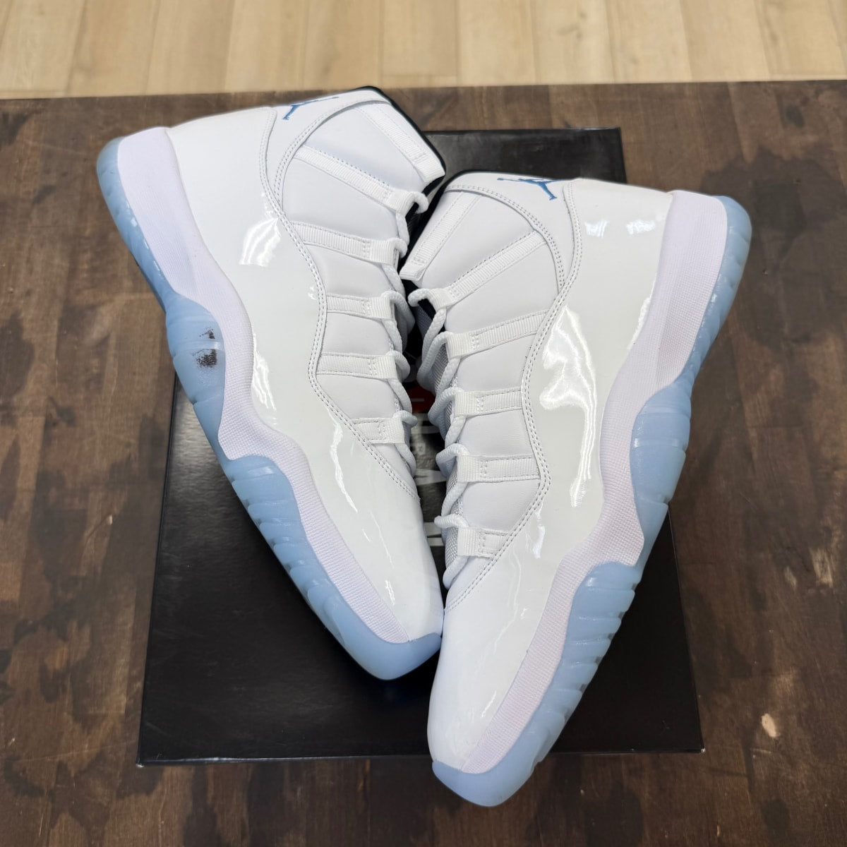 Jordan 11 Retro Legend Blue (2024) - Image 1