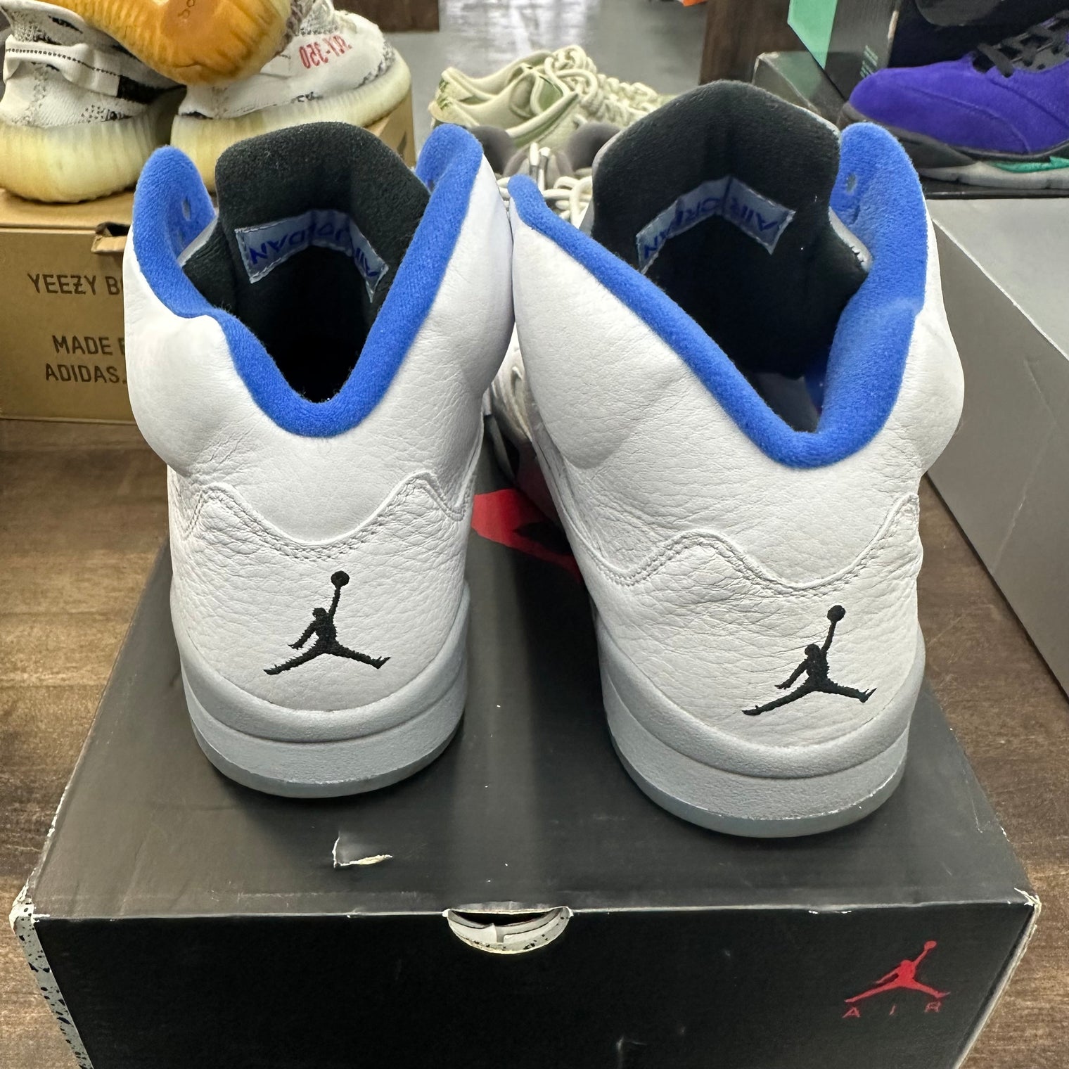 Stealth Jordan 5 (USED)