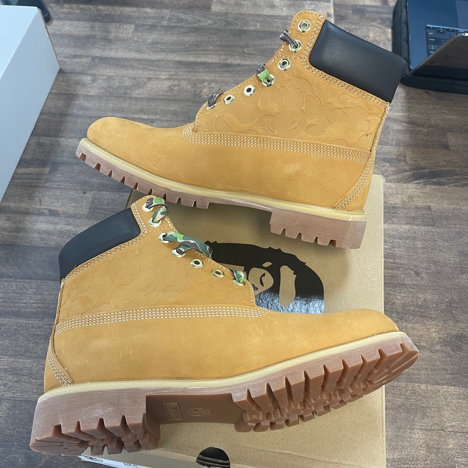 Bape x Undefeated Timberland 6" Boot (USED)