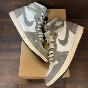 Jordan 1 Retro High OG Washed Black Size 9.5 (Pre-Owned) - Image 2