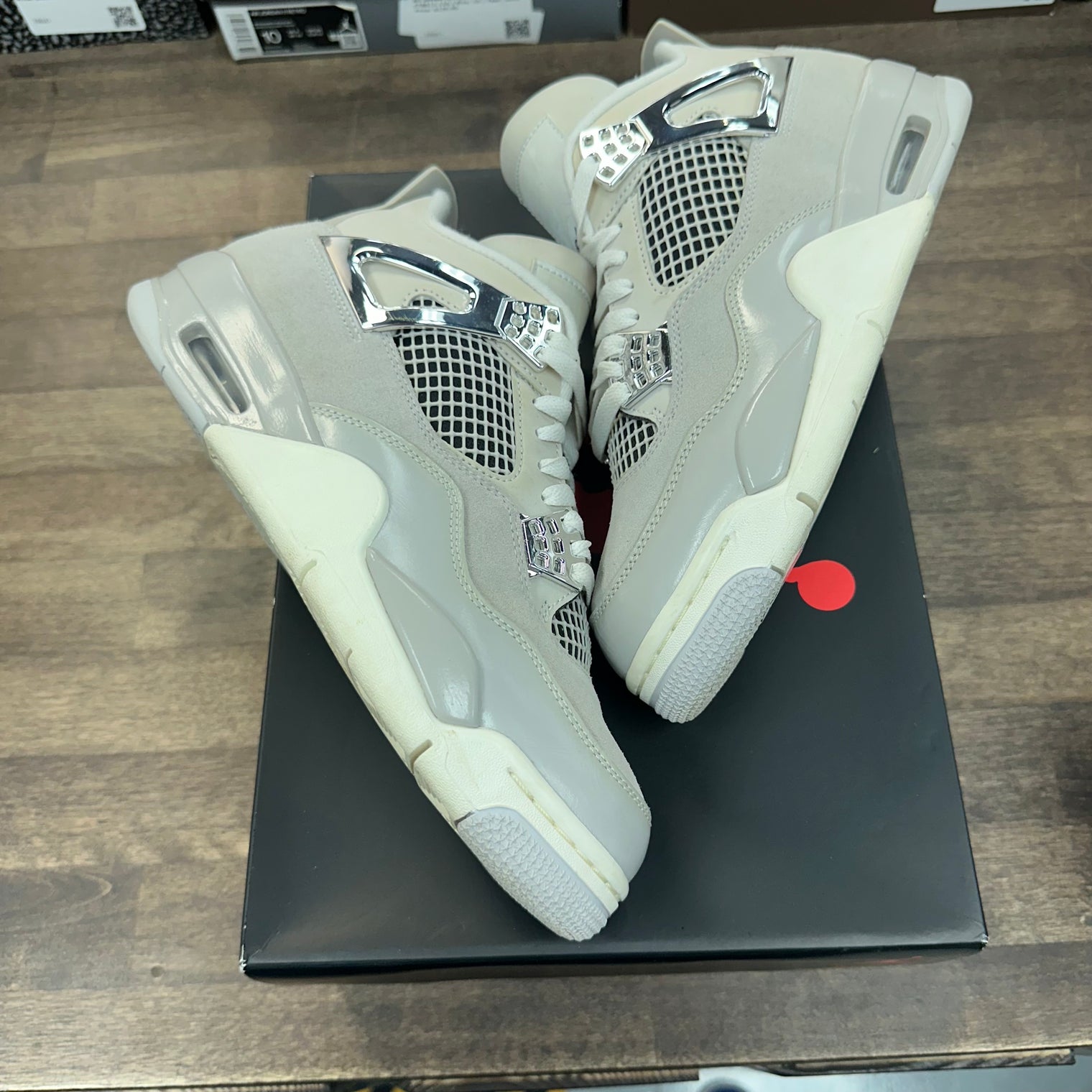 Frozen Moment Jordan 4 (W) (USED)