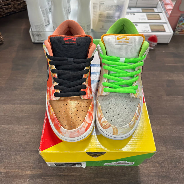 Street Hawker SB Dunk Low (USED, Replacement Box)