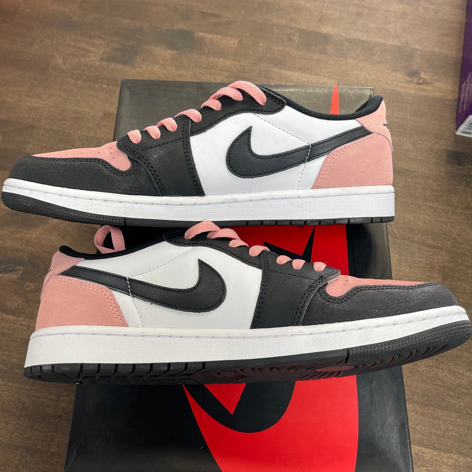 Bleached Coral Jordan 1 Low (USED)