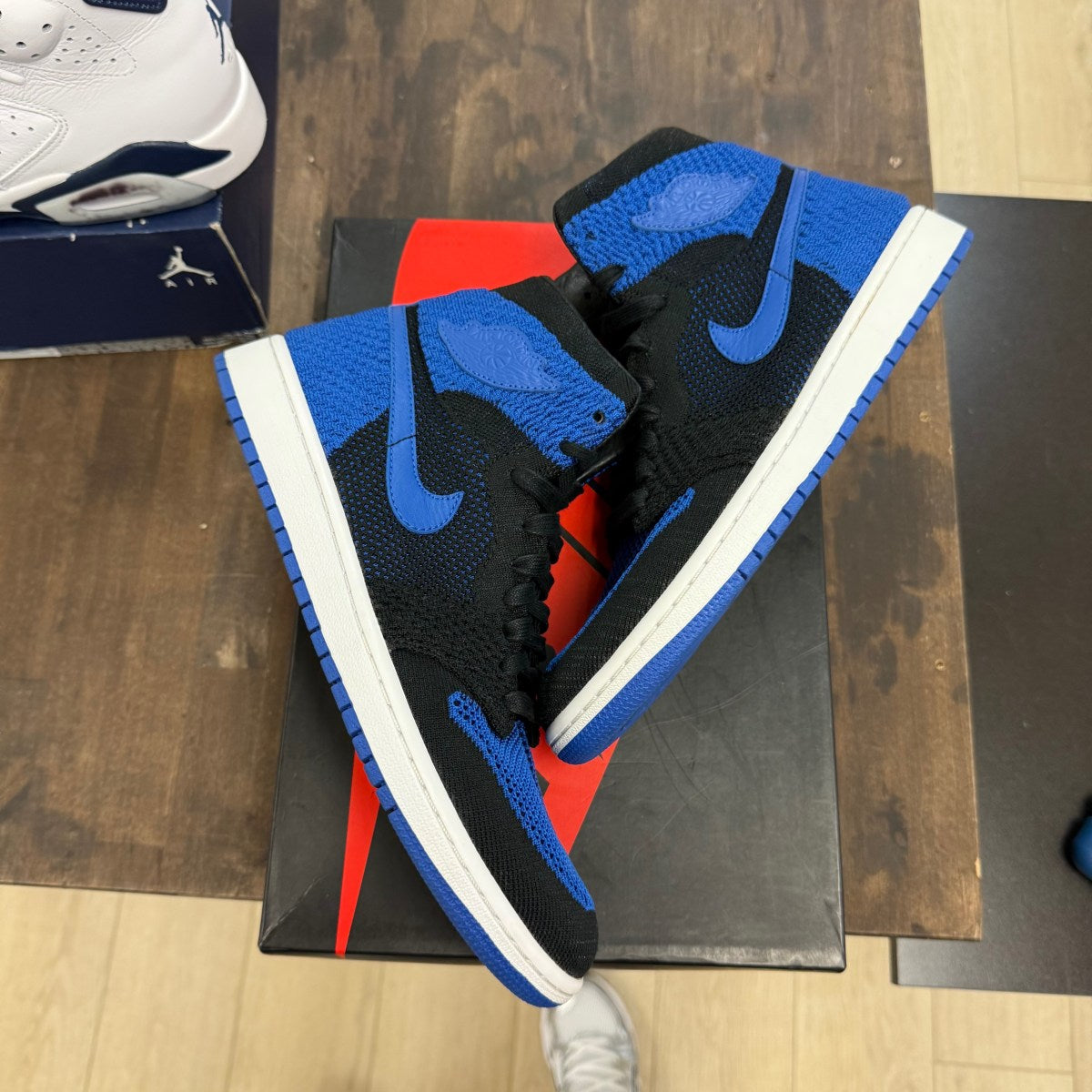 Jordan 1 Retro High Flyknit Royal - Image 1