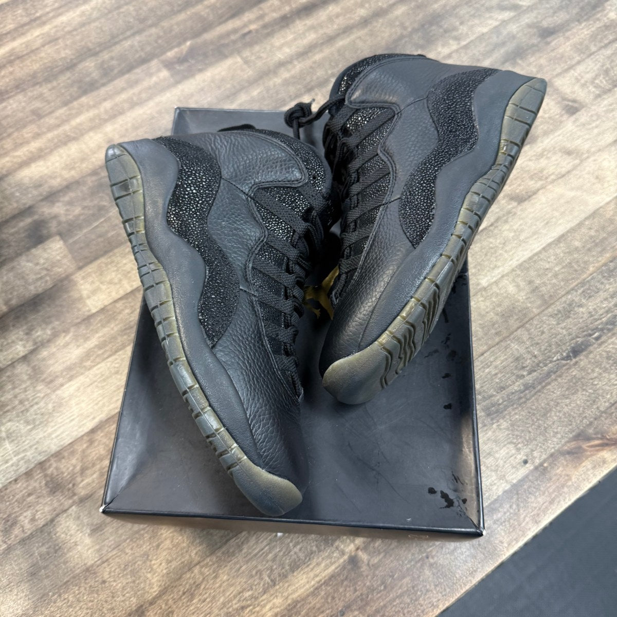 Jordan 10 Retro Drake OVO Black - Image 1