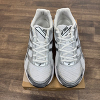 White Pure Silver ASICS Gel-1130 (USED)