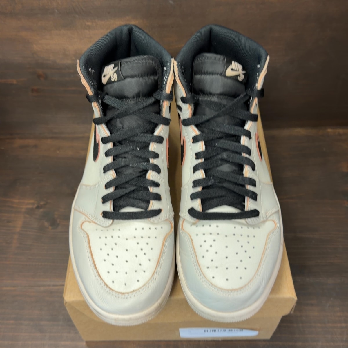Jordan 1 Retro High OG Defiant SB NYC to Paris Size 10 (Pre-Owned) - Image 3