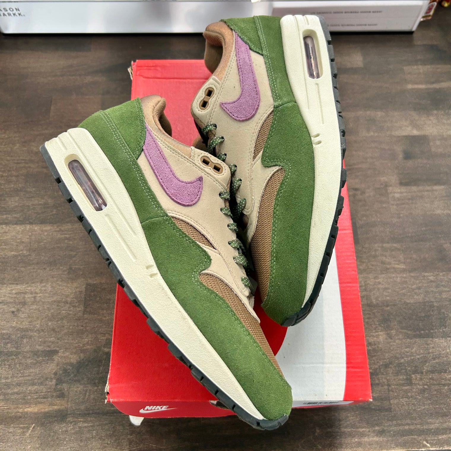 Treeline Air Max 1 (USED)