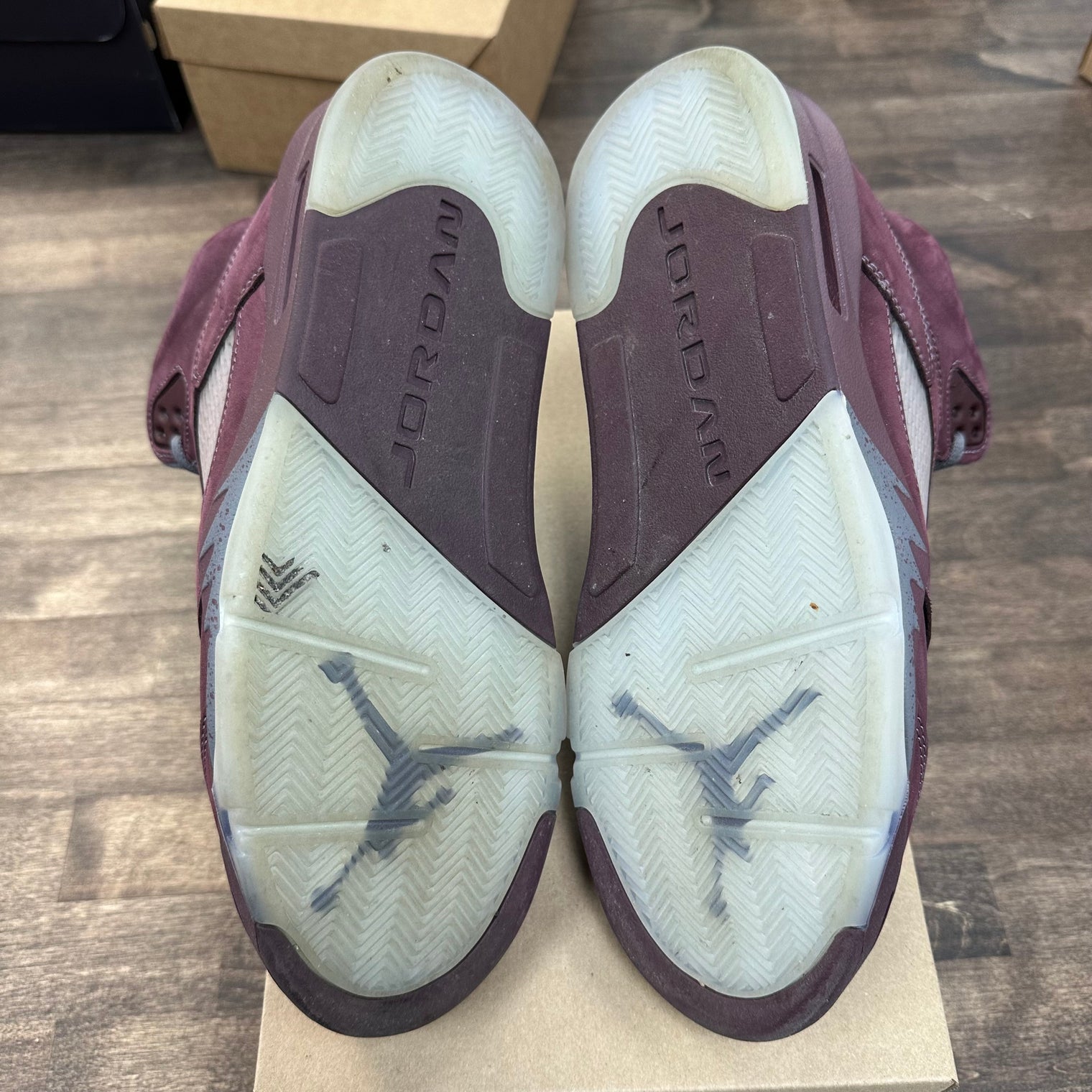 Burgundy Jordan 5 Retro (USED,No Box)